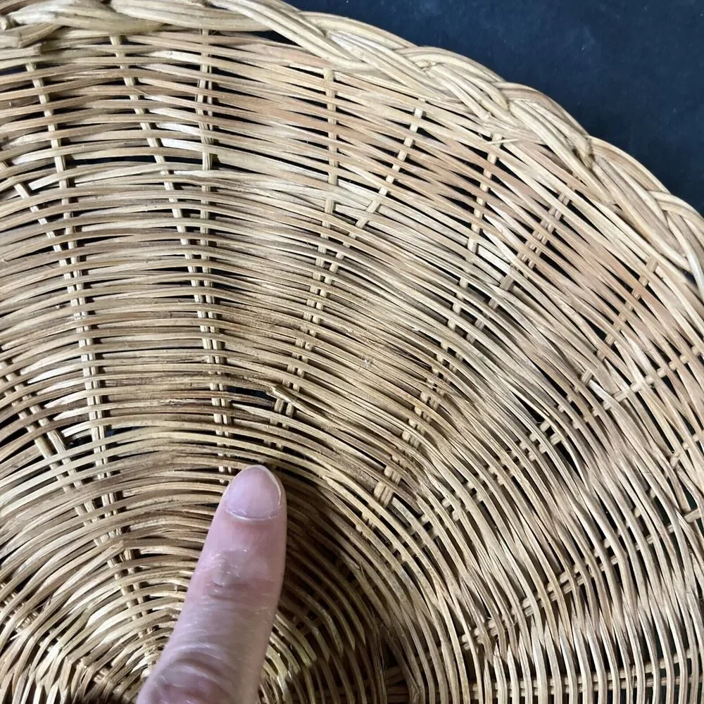 VTG Lot Of 3 Wicker Baskets Circle Trays Plate Holders Wall Decor Kitchen‎ 10